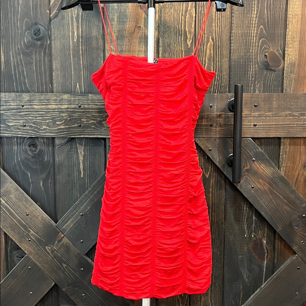 Windsor Y2K Red Ruched Bodycon Mini Dress M Open Back Coquette Party Romantic